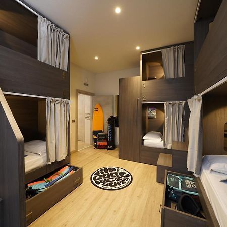 "La Locanda" Campione Del Garda Hostel Kültér fotó