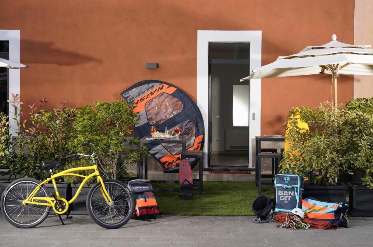 "La Locanda" Campione Del Garda Hostel Kültér fotó